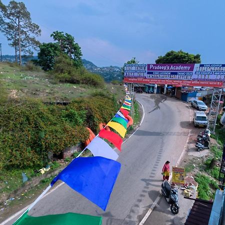 Mahi Restaurant & Guest House Almora Kültér fotó