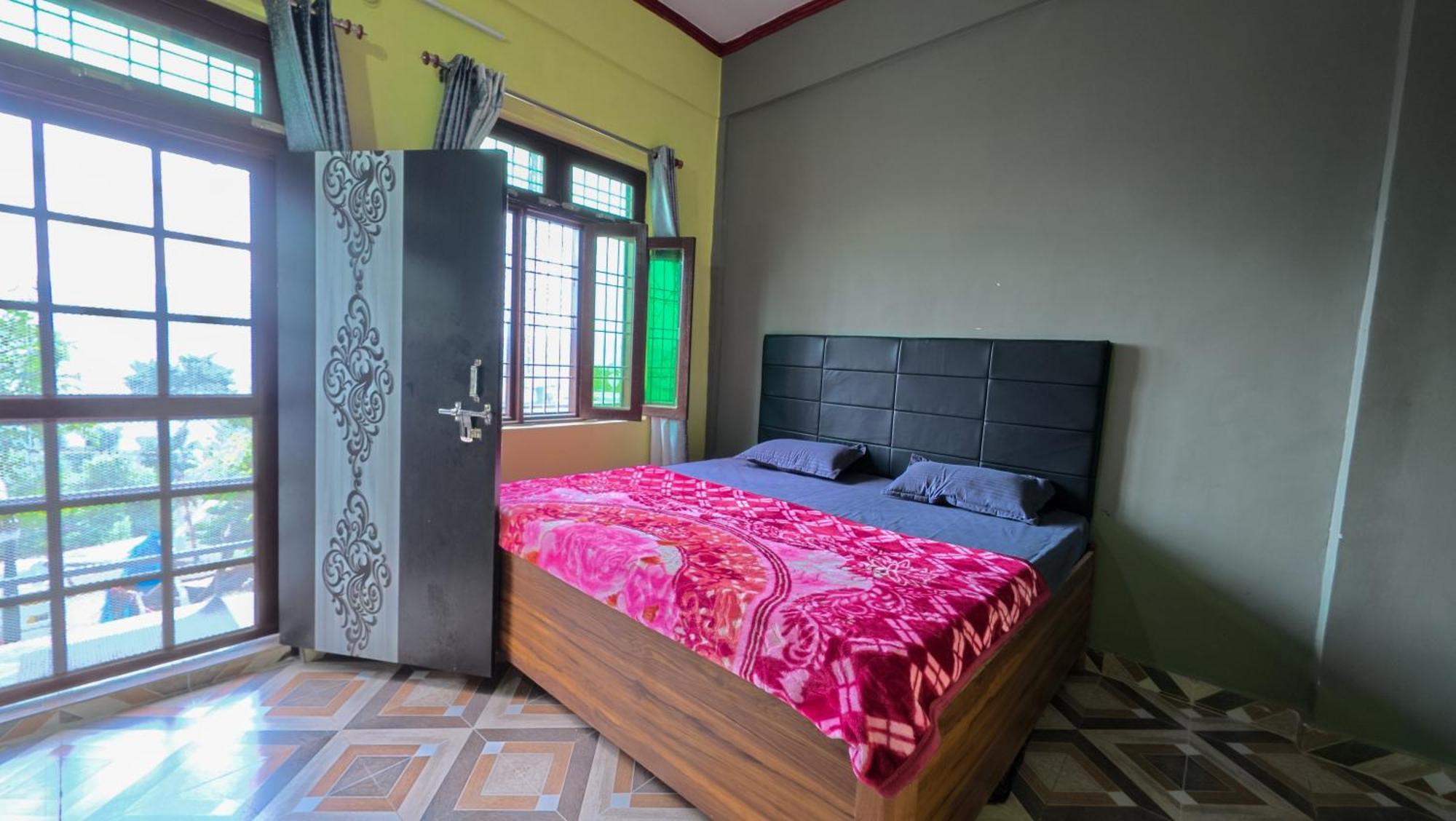 Mahi Restaurant & Guest House Almora Kültér fotó